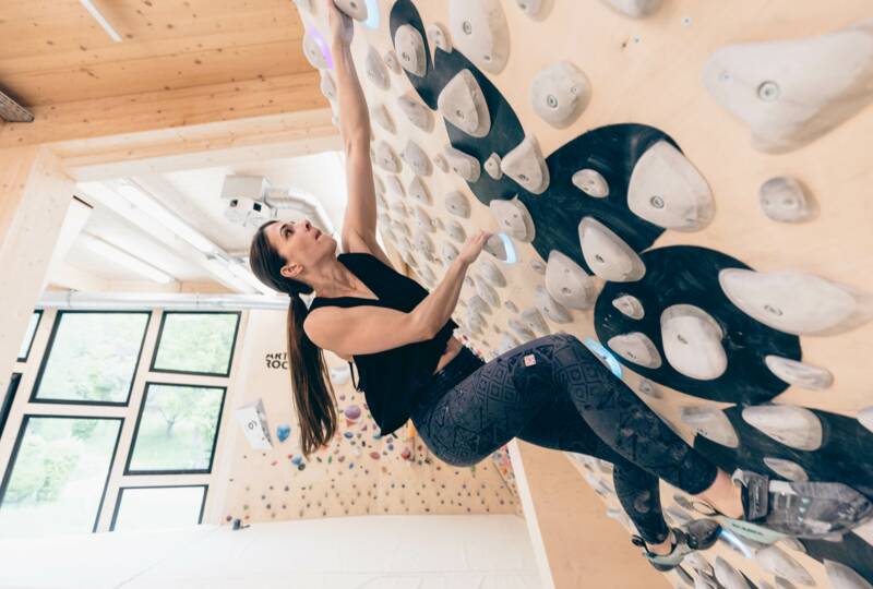 Kraftreich Aufenfeld · Bouldern · Klettern · Zillertal