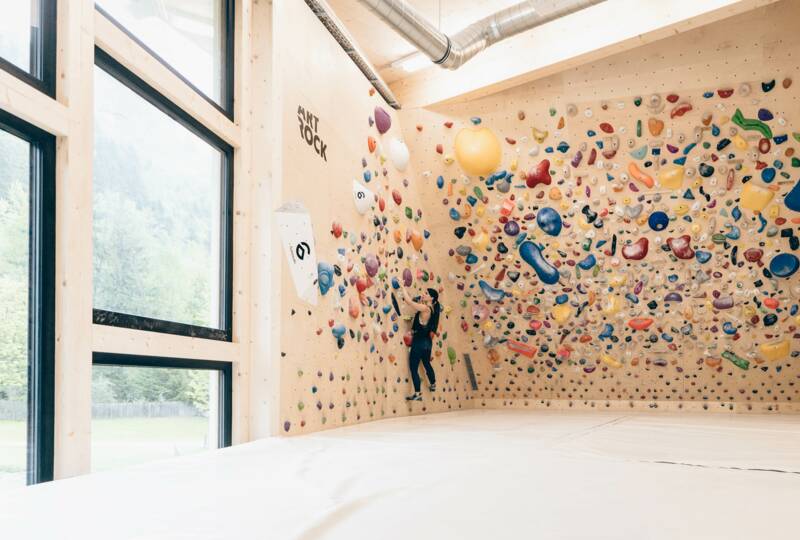Kraftreich Aufenfeld · Bouldern · Klettern · Zillertal