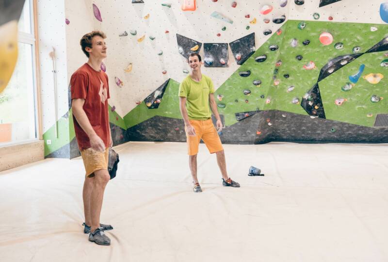 Kraftreich Aufenfeld · Bouldern · Klettern · Zillertal