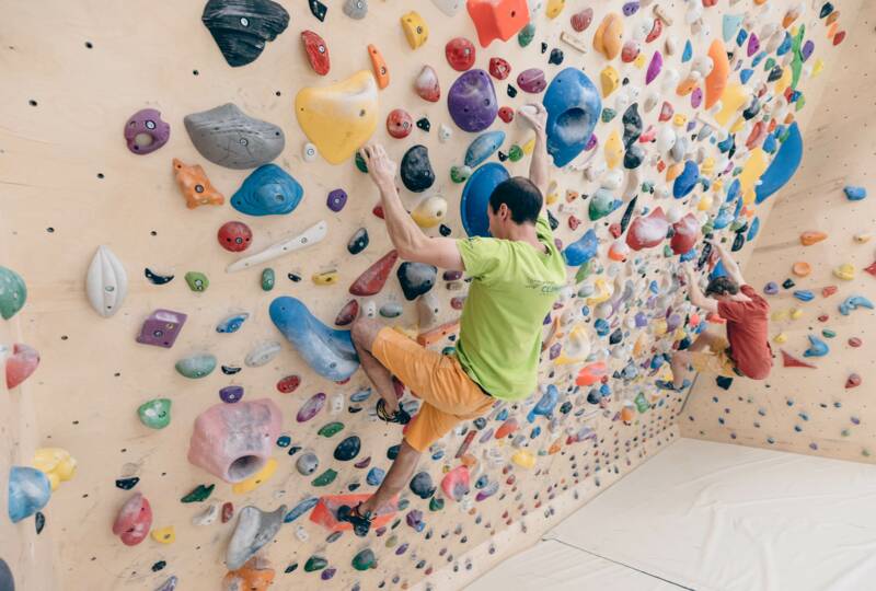 Kraftreich Aufenfeld · Bouldern · Klettern · Zillertal
